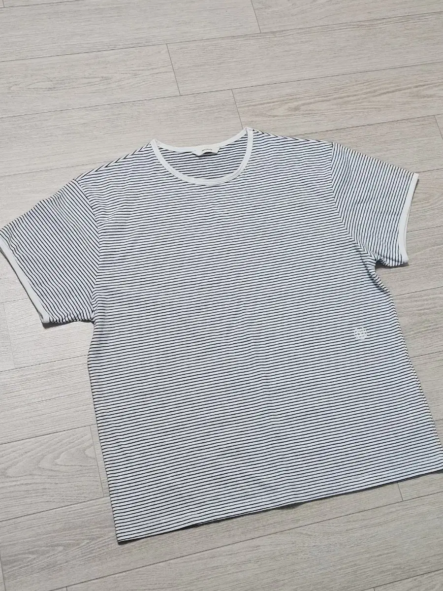 Moonsun Stripe Ringer Tee Ivory (L)