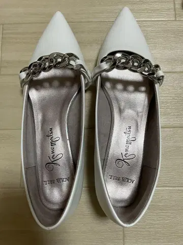 긴자 카네마츠 체인 펌프스 23cm