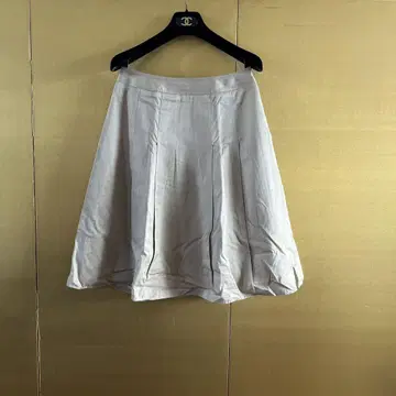 엘르 플래닛 상자 주름 스커트