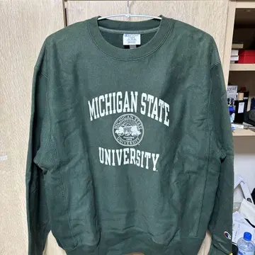 챔피온 MichiganState University 맨투맨