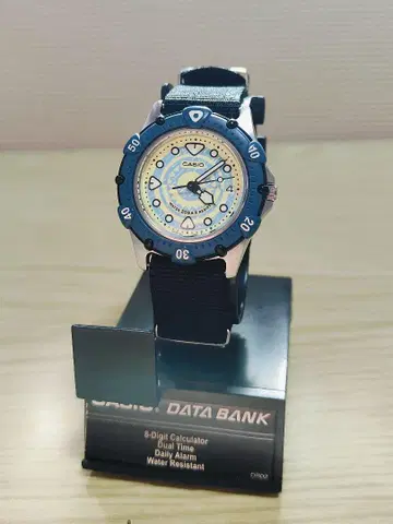 CASIO MD-732 쿼츠 손목시계 말린 피쉬 뒷면