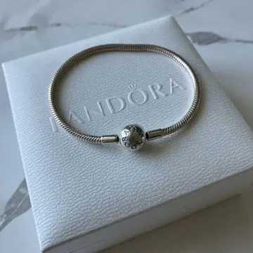 판도라 PANDORA 팔찌 뱅글 미사용 새상품