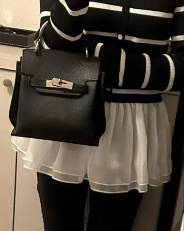 데보네아 헌트 백 숄더백