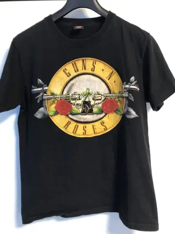 GUNS N' ROSES 블랙 티셔츠 건즈