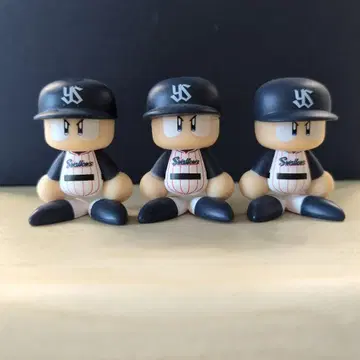 파워 프로 군, 나란히 서 있습니다. 야쿠르트 3개입니다.