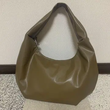 유나이티드 애로우즈 브라운 숄더백 합성 피혁