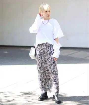 PROVOKE 프로보크 패스너 롱 티셔츠 화이트