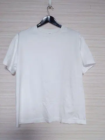 Yonetomi NEW BASIC PACK T-SHIRTS 사이즈 3