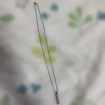 캘빈클라인 스테인리스 스틸 원통형 펜던트 목걸이