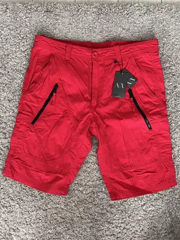 Armani Exchange 빨간색 숏 팬츠 31