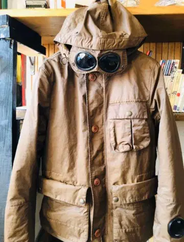 cp company 브라운 고글 자켓 L 사이즈