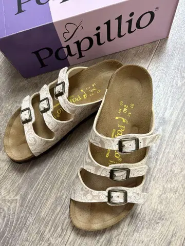 새상품급 버켄스탁 Papillio 페이즐리 무늬 샌들 37