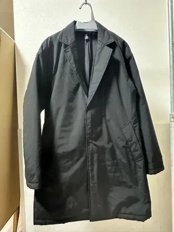 SILAS 블랙 체스터 코트