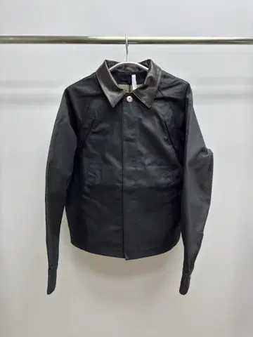 오마르 아프리디 25SS 보베 재킷