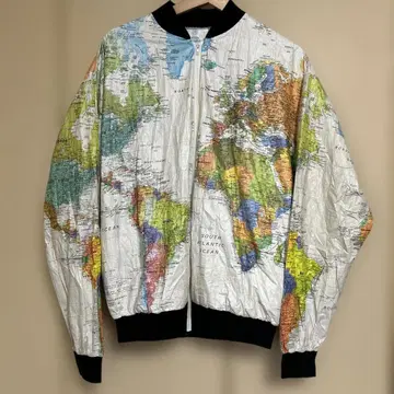 커트 코베인 착용 페이퍼 자켓 WORLD MAP 그런지