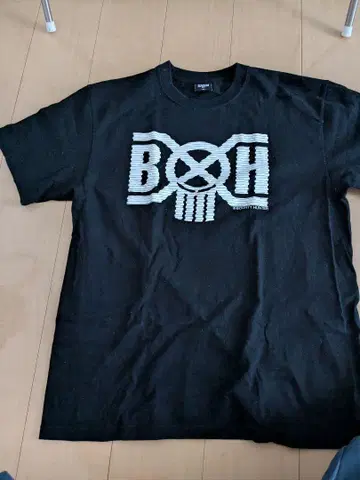 BOUNTY HUNTER 티셔츠