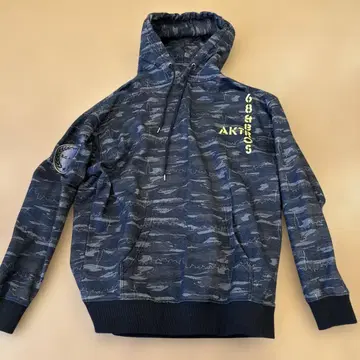 AKTR 후드티