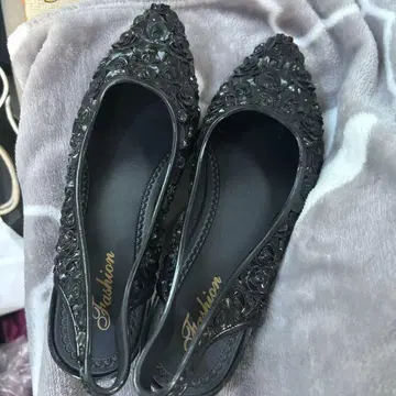 펌프스 웨지 힐 플라워 비닐 백 스트랩 스틸레토