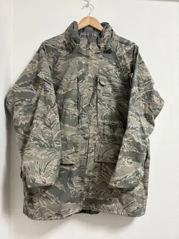 미군 USAF 타이거 스트라이프 카모 자켓 밀리터리 APECS 구제 의류