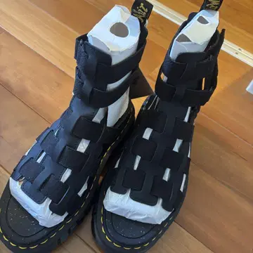 Dr. Martens RICKI GLADIATOR 샌들 38