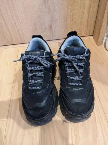 JEANASIS 청키 스니커즈