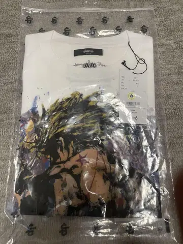 그램 죠죠 티셔츠