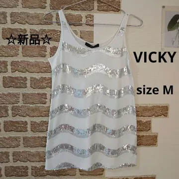 VICKY 스팽글 화이트 탱크탑 M