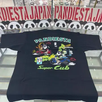 (20) PANDIESTA 혼다 슈퍼 컵 자수 티셔츠 (블랙)