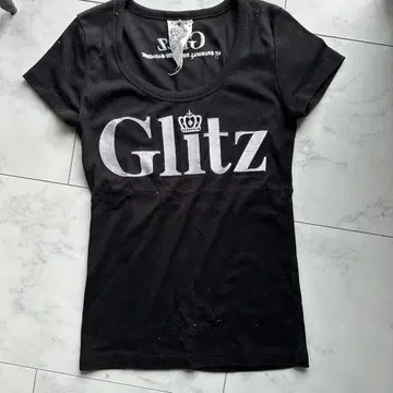 Glitz 블랙 반팔 티셔츠 로고 헤이세이 갸루 여성용