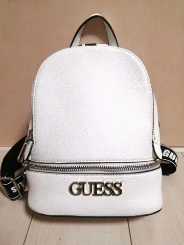 GUESS 게스 백팩 백팩 화이트 빅 로고