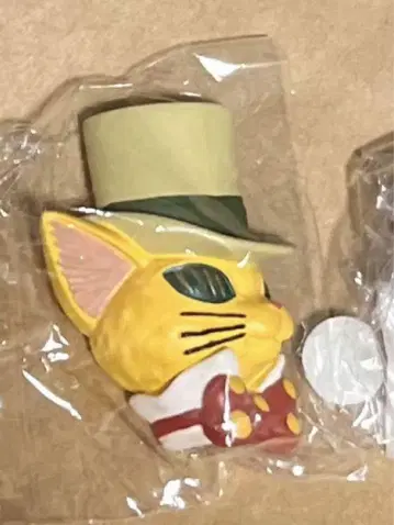 귀를 기울이면 마그넷 지브리 바론