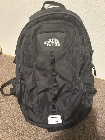 THE NORTH FACE 블랙 백팩