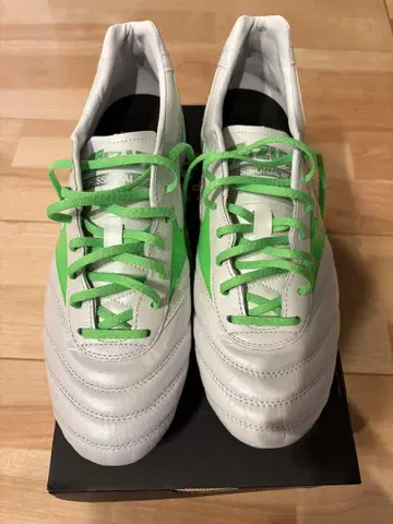Mizuno Morelia II 축구화 26.5cm