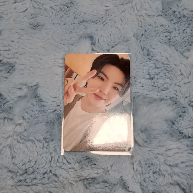 세븐틴 우지 2024캐럿랜드vod 포카 양도