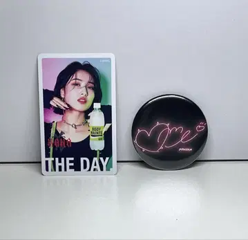 바디 메인터넌스 HANA 트레이딩 카드 사인 캔 배지 노노가 MOMOKA
