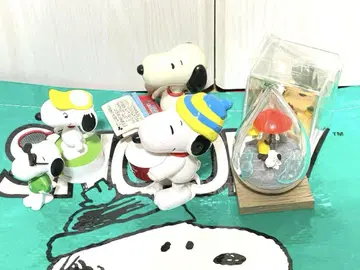 PEANUTS SNOOPY 스누피 피규어 6종 세트