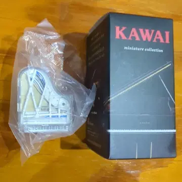 KAWAI 카와이 강합 악기 미니어처 YOSHIKI 버전 레어