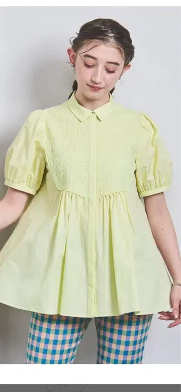 UNITED ARROWS 자수 콤비 숏 슬리브 블라우스