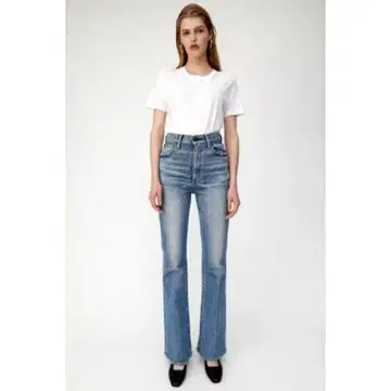 MOUSSY MVS FLARE 블루 25인치