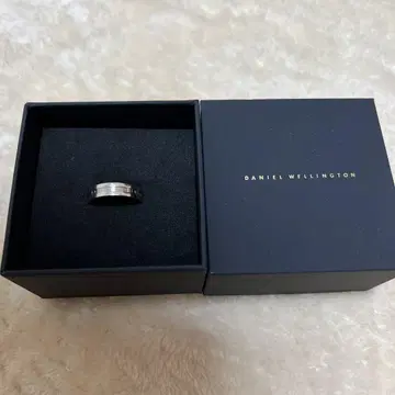 DANIEL WELLINGTON 스테인리스 밴딩 반지