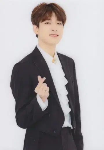 세븐틴 원우 카페 2019