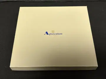 아쿠아 스큐텀 장지갑 미사용품
