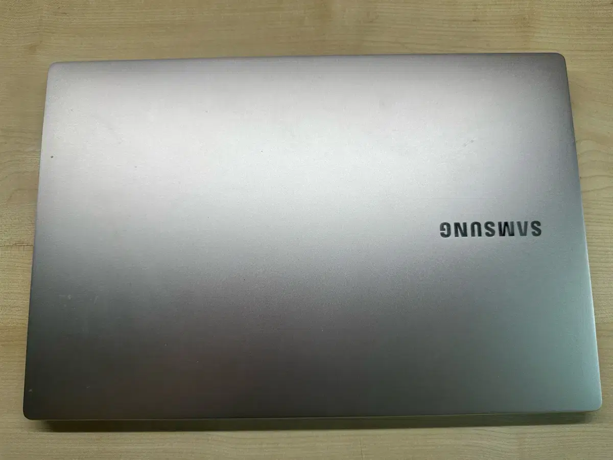 노트북컴퓨터 (NI750XBE) R-R-SEC-NT750XBE