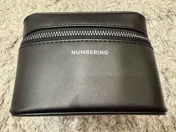 NUMBERING 블랙 파우치