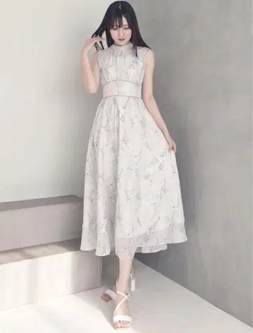 MERCURYDUO 꽃무늬 백 레이스업 원피스