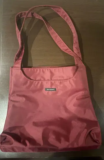 삭 핸드백