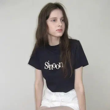 Sinoon 시그니처 로고 티셔츠 네이비