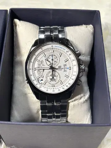 CASIO EDIFICE 카시오 크로노그래프 남성용 손목시계