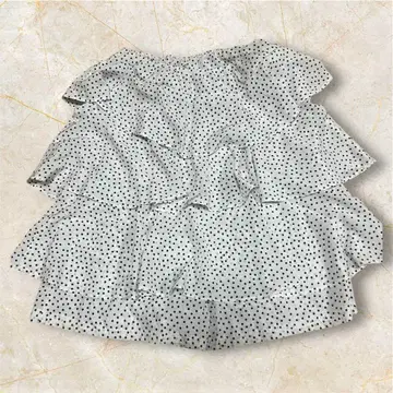 bianca's closet 도트 무늬 프릴 스커트
