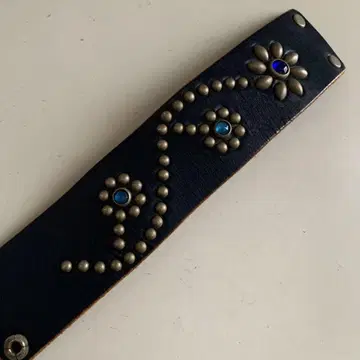 HTC Bracelet 레어 컬러 다크 네이비 플라워 기무라 타쿠야
